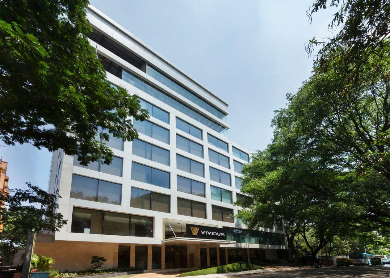 Vividus Hotel Bangalore Bagian luar foto